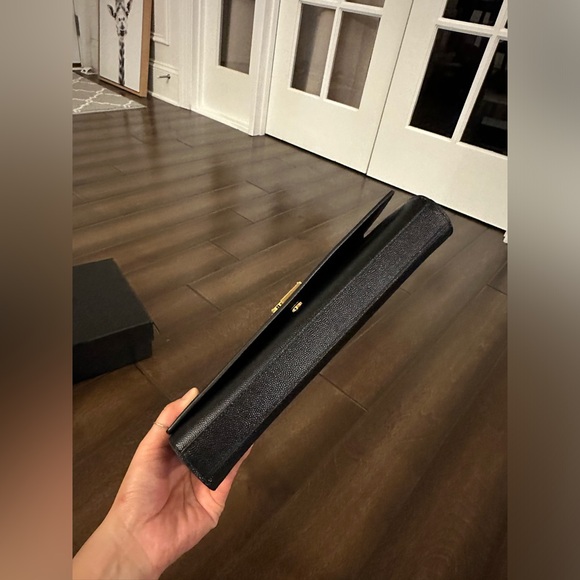 YSL CLUTCHES - Picture 5 of 16